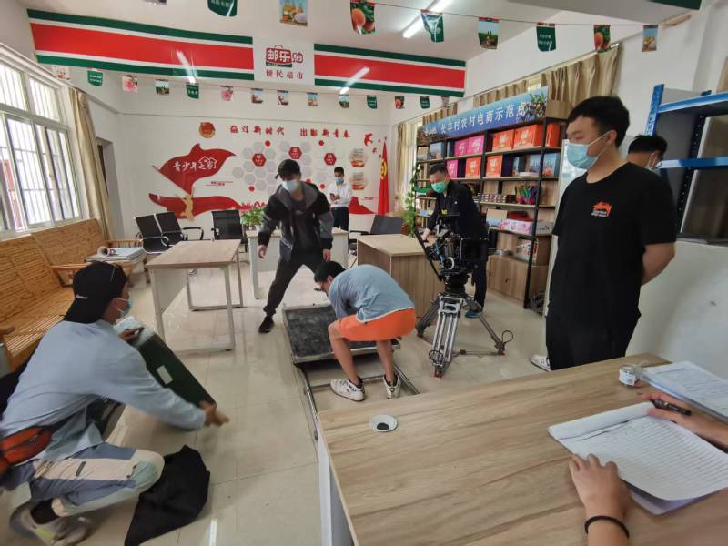 追星女孩心理学分析报告：义马市广告片拍摄公司揭秘饭圈应援式传播逻辑